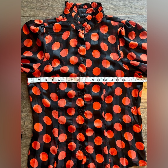 NWOT black sheer blouse with orange polka dots. Size Medium - Picture 4 of 5